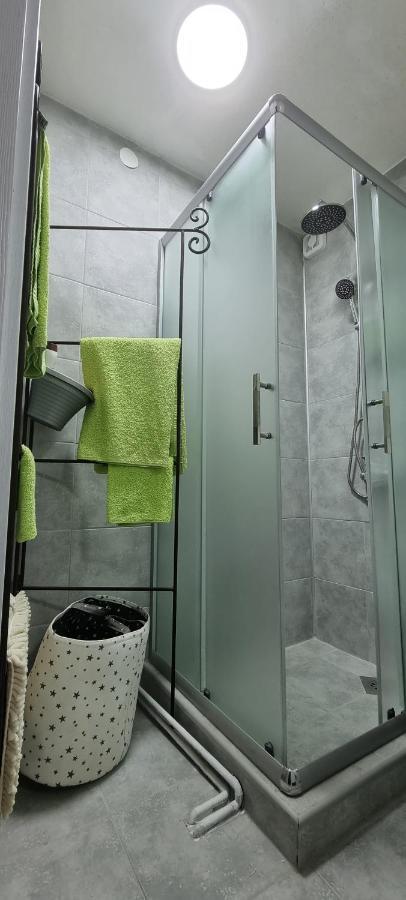 Guest Room At Number Nine Охрид Екстериор снимка